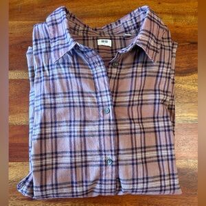 Uniqlo - plaid flannel button down